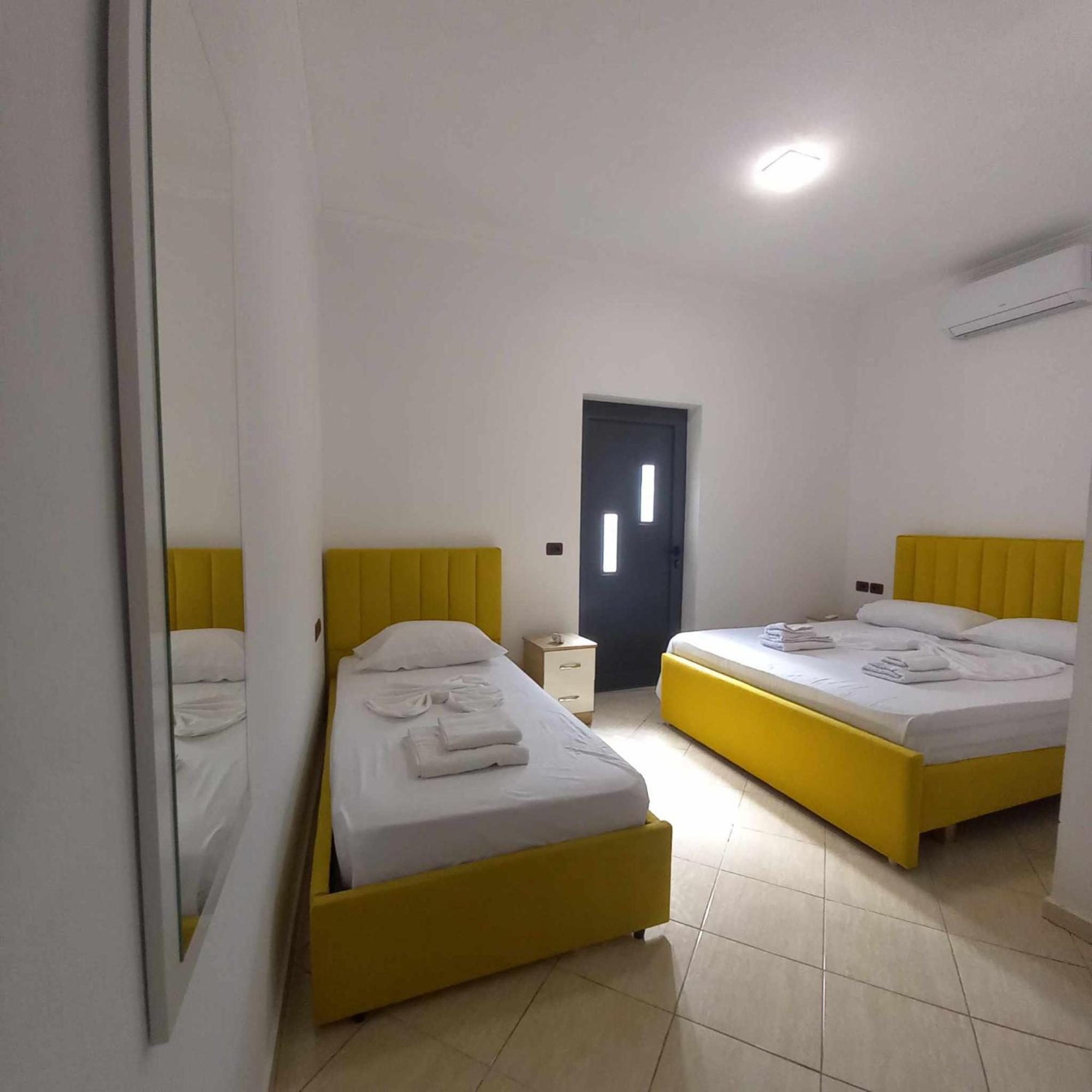 Hotel Eno Përmet Extérieur photo